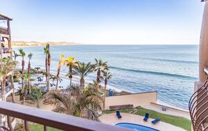 Las Olas Surfing - San Jose del Cabo, Mexico