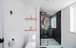 New modern Stowe Village Villa - Stowe, Vermont