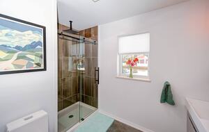 New modern Stowe Village Getaway - Stowe, Vermont