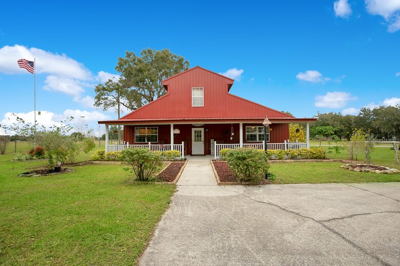 Serene Florida Farm - Umatilla, Florida