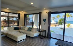 Beach Daze Retreat - Caye Caulker, Belize