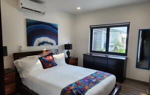 Beach Daze Retreat - Caye Caulker, Belize