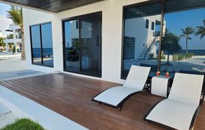 Beach Daze Retreat - Caye Caulker, Belize