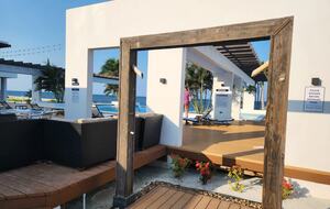 Beach Daze Retreat - Caye Caulker, Belize