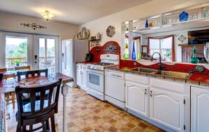 1906 Private Farmhouse near Asheville - Leicester, North Carolina