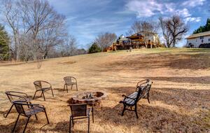 1906 Private Farmhouse near Asheville - Leicester, North Carolina