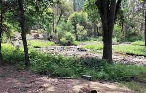 Pine Mountain Lake Paradise at Yosemite - Groveland, California