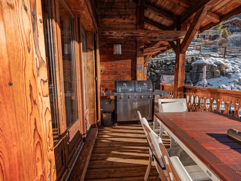 The Hideaways Club - Chalet Lumiere - Morzine, France