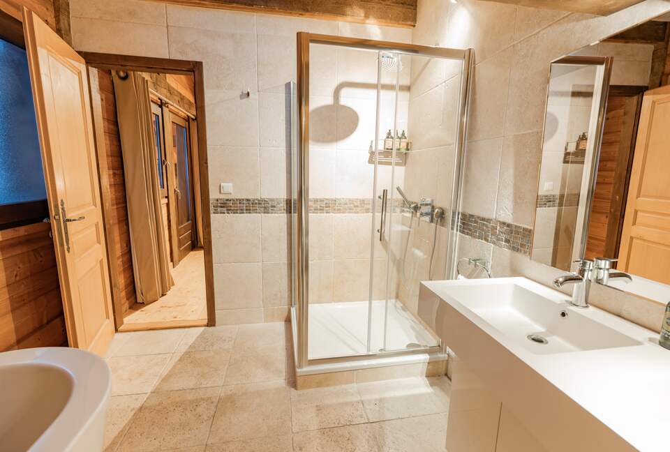 The Hideaways Club - Chalet Lumiere - Morzine, France