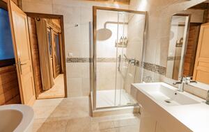 The Hideaways Club - Chalet Lumiere - Morzine, France