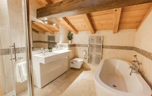 The Hideaways Club - Chalet Lumiere - Morzine, France