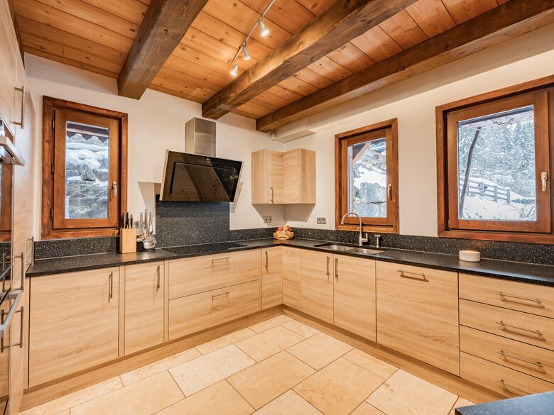 The Hideaways Club - Chalet Lumiere - Morzine, France