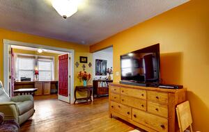 1906 Private Farmhouse near Asheville - Leicester, North Carolina