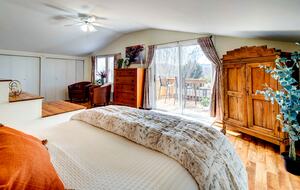 1906 Private Farmhouse near Asheville - Leicester, North Carolina