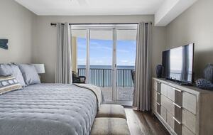 Panama City Beach Oceanfront Upper Floor Condo - Panama City Beach, Florida
