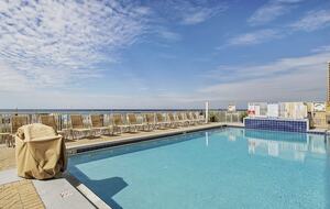 Panama City Beach Oceanfront Upper Floor Condo - Panama City Beach, Florida