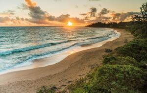 North Shore Oahu Bali Villa on the Beach - Kahuku, Hawaii