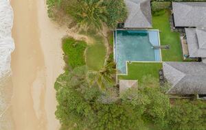 North Shore Oahu Bali Villa on the Beach - Kahuku, Hawaii