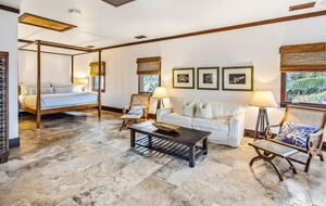 North Shore Oahu Bali Villa on the Beach - Kahuku, Hawaii