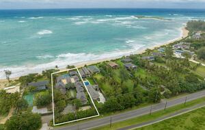 North Shore Oahu Bali Villa on the Beach - Kahuku, Hawaii