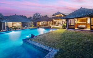 North Shore Oahu Bali Villa on the Beach - Kahuku, Hawaii