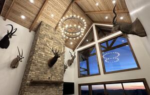 Whispering Winds Mountain Retreat - Ellijay, Georgia