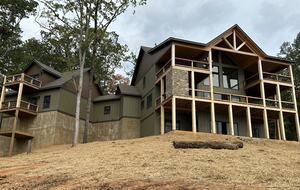 Whispering Winds Mountain Retreat - Ellijay, Georgia