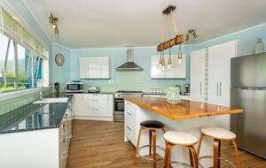 Onepu Moana Holiday Home - Oponini, Hokianga, New Zealand