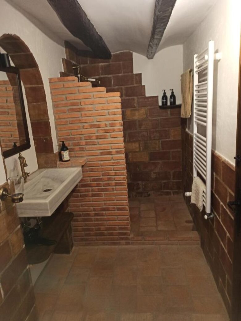 Casa Rural El Inglés - Mora de Rubielos, Teruel, Spain