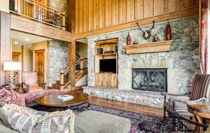 Quintess Collection - Whitetail Lodge - Park City, Utah