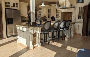 Wine Country Estate - Grants Pass, Oregon