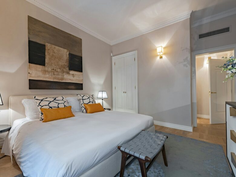 Quintess Collection - Unicko - Florence, Italy