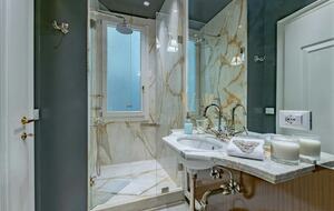 Quintess Collection - Unicko - Florence, Italy