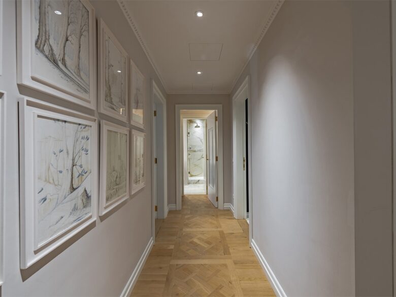 Quintess Collection - Unicko - Florence, Italy