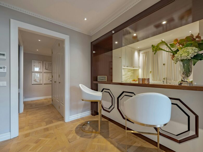 Quintess Collection - Unicko - Florence, Italy