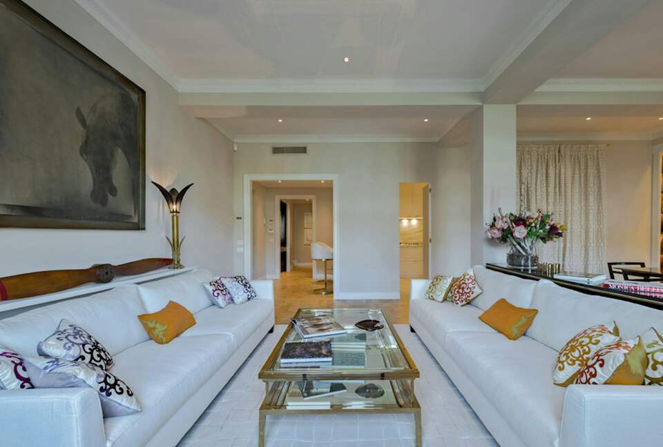 Quintess Collection - Unicko - Florence, Italy