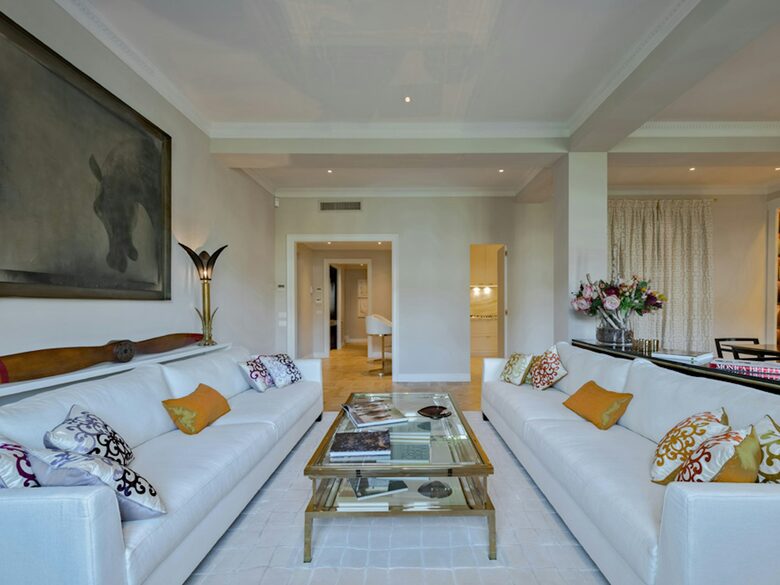 Quintess Collection - Unicko - Florence, Italy