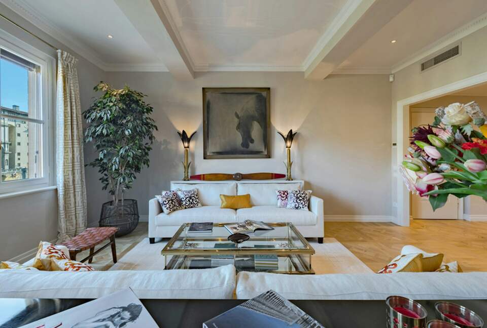 Quintess Collection - Unicko - Florence, Italy