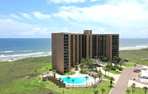 Beachfront luxury condo