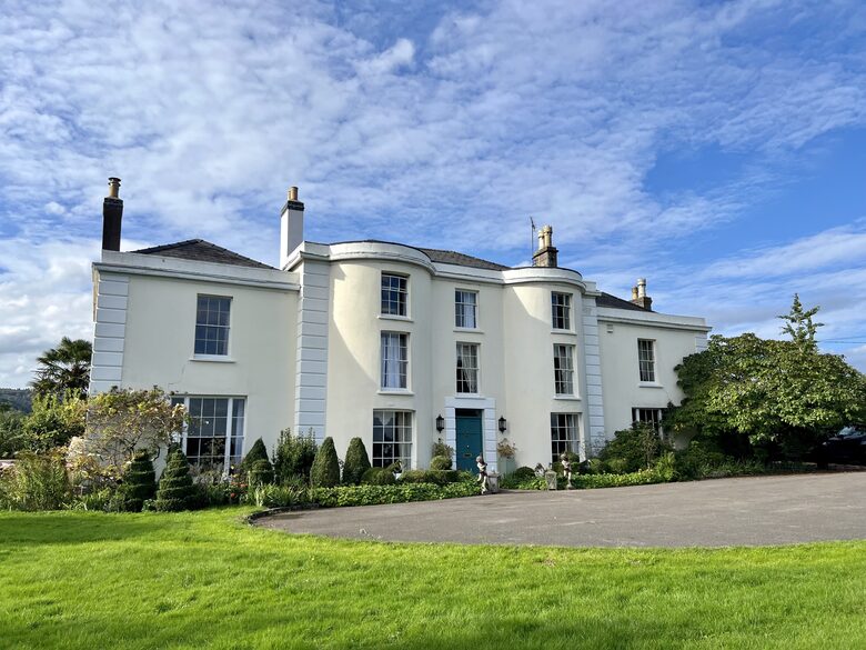 Old Rectory Manor House - exterior & garden & meadow