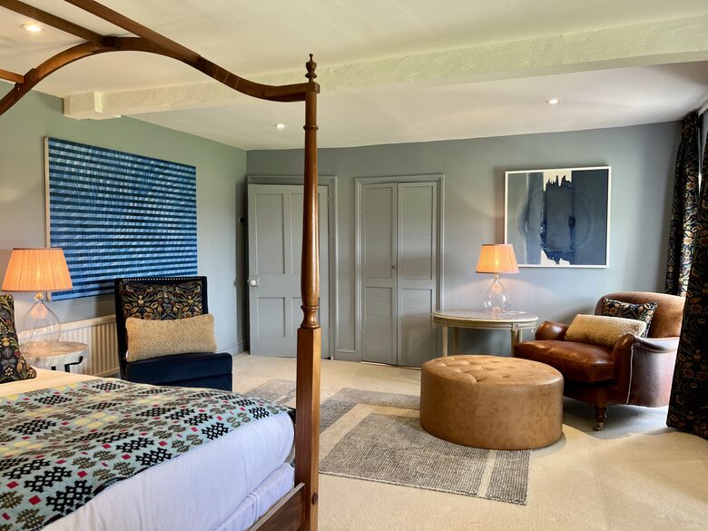 Bedroom 6 - with en suite and river & meadow views