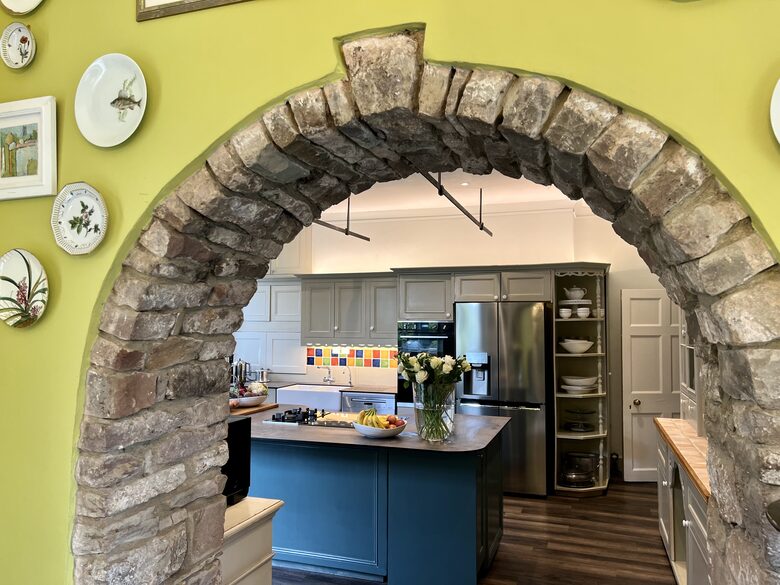 Breakfast Room open plan to Kitchen