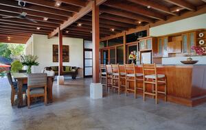 The Hideaways Club - Asmara - Kutta, Indonesia