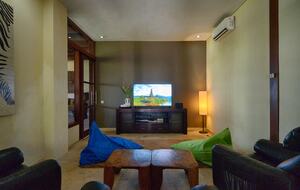 The Hideaways Club - Asmara - Kutta, Indonesia