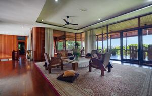 The Hideaways Club - Asmara - Kutta, Indonesia