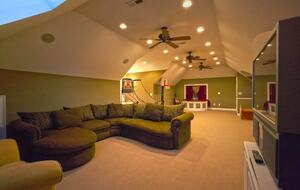 Lakefront French Tudor Castle - Penhook, Virginia