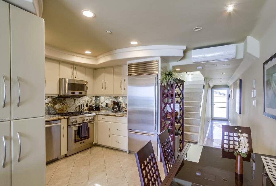 Quintess Collection - Pacific Breeze - San Diego, California