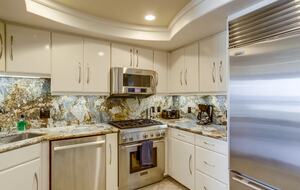 Quintess Collection - Pacific Breeze - San Diego, California