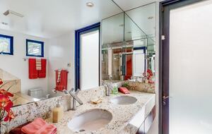 Quintess Collection - Mission Bay - San Diego, California