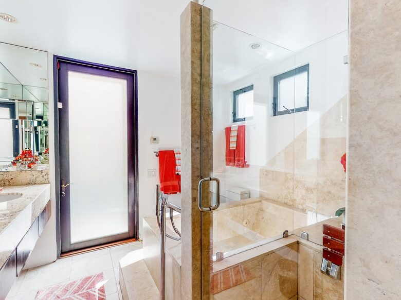 Quintess Collection - Mission Bay - San Diego, California